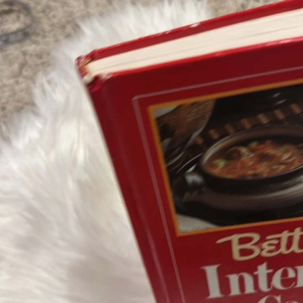 Vintage 1980 Betty Crocker Hardcover Cookbook